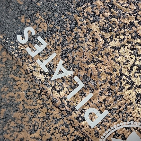 BEYOND YOGA LEGGINGS/ L. - Picture 15 of 15